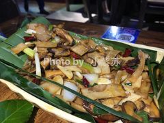 -雀舞云南菜(乐客城店)