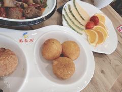 -龙聚德北京烤鸭(沙坪坝华宇A馆店)