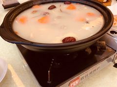 -顺德人家食府(黄金广场店)