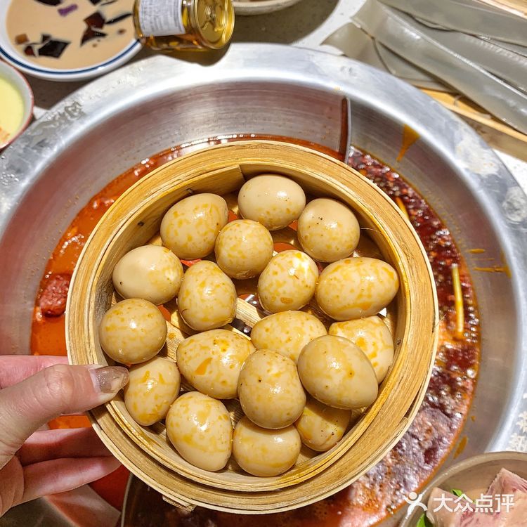 很多明星光顾过的重庆卤校长，你吃过没？