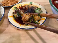 虎皮鹌鹑蛋-拈签一笑黄牛肉辣卤串串