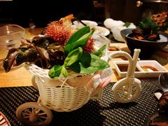 -雍和会海鲜姿造自助(湖东路店)