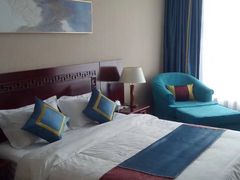 -白鹿苑蒙餐(鄂温克宾馆店)