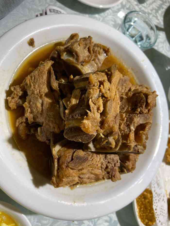 金沙湾海鲜食府-"北陵东门附近比较好的一家餐厅,物美价廉,.