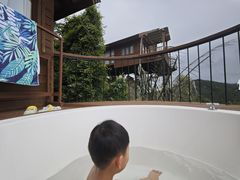 -三亚亚龙湾人间天堂鸟巢度假村