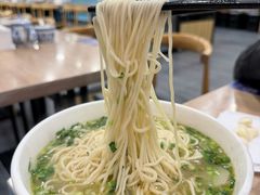 招牌骨汤牛肉面-西部马华清真兰州牛肉面·烧烤夜市(广渠门店)