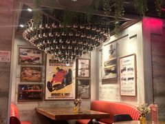 -1886德国汽车餐厅(外滩中央店)