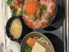 -家贺屋刺身寿司专门店