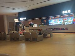 -涨巢·潮玩水疗局