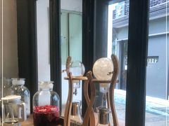 -Metal hands·铁手咖啡