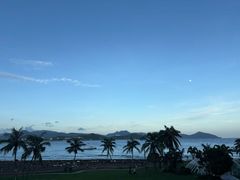 -JW万豪厨房餐厅·滨海草坪烧烤·海鲜·海景(三亚绿发山海天JW万豪酒店)