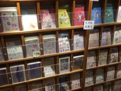 -猫的天空之城概念书店(杭州南宋御街店)