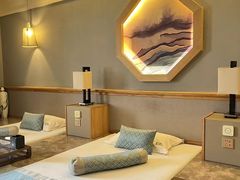 -云中漫步·足疗养生会馆(金开店)