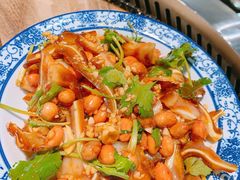 五香猪耳朵-锅来乐地锅鸡(安亭店)