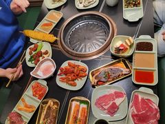 -梨花自助烤肉(西三旗万象汇黑金店)