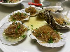 -三亚火车头万人海鲜广场