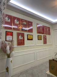 -Bollins波林丝•专研护发中心