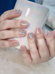 -UMl Nail 尤米美甲美睫半永久
