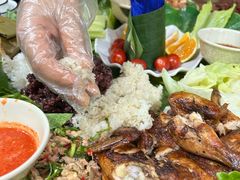 -沐毫傣泐云南菜孔雀宴•手抓饭傣味烧烤(曼听公园店)
