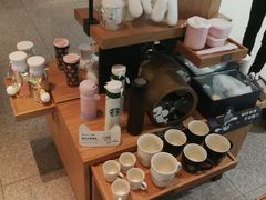 零售区-星巴克(西安机场1店T3到达店)