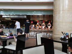 -成都保利公园皇冠假日酒店(熊猫基地店)