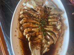 -八府香鸭·啫啫煲(华山路店)