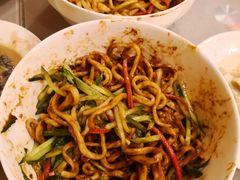 -黑八私房老北京炸酱面