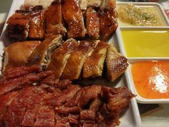 -新大咀港式茶餐厅(宝山万达店)