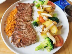-F+轻食健身赋能空间(中华北路国贸商场店)