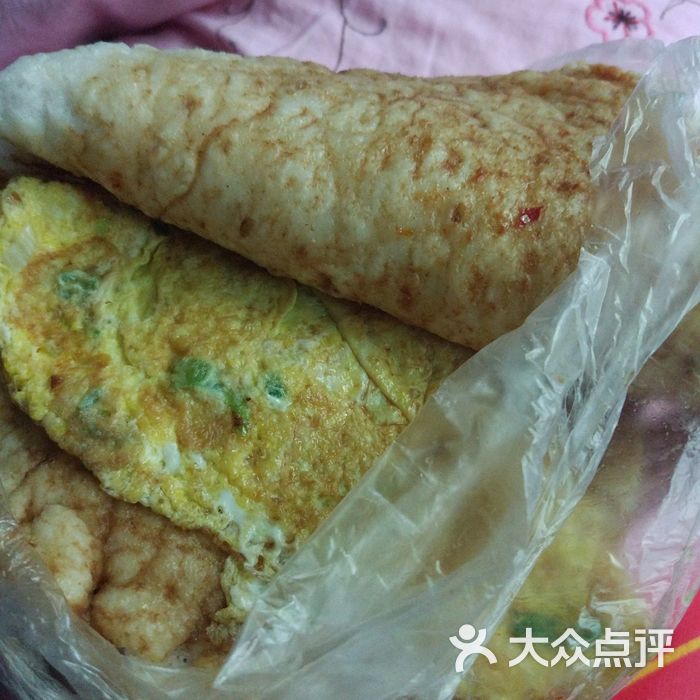 米饼夹鸡蛋