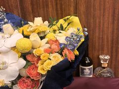 -八府香鸭·啫啫煲(华山路店)