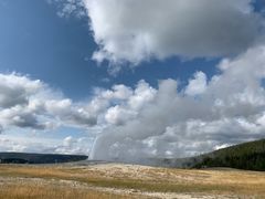 -老忠实间歇泉