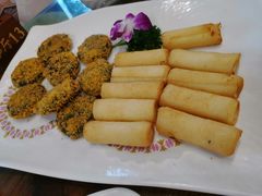 炸牛奶拼墨鱼饼-大门水乡·顺德菜