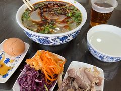 -吾穆勒蓬灰牛肉面·清真(北滨河中路店)