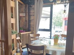 -巴扎屋大盘鸡·新疆菜(汇嘉时代店)
