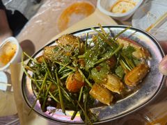 -郑记•不夜城烧烤•龙虾•虾蟹(黄鹤楼店)
