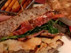 -WOLFGANG PUCK KITCHEN & BAR(迪士尼小镇店)