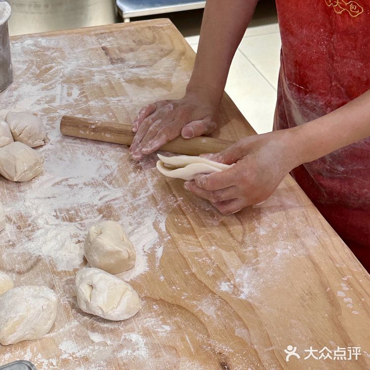 大连豪华版午餐！本地人最爱的大包子！