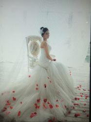 -太郎花子婚纱摄影艺术中心