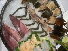 -红鼎豆捞·非遗鲍皇汤火锅(宝丰路店)