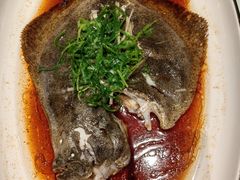 -粤盛海鲜楼(融冠乐城店)