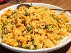 茉莉花炒蛋-一坐一忘云南菜(三里屯店)