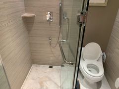 -上海中航虹桥机场泊悦酒店