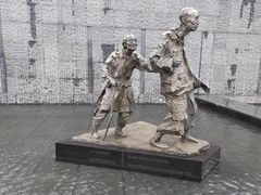 -侵华日军南京大屠杀遇难同胞纪念馆-停车场