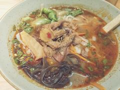 -百春原湖南牛肉粉(百联世纪店)