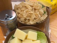 -黔三一夺夺粉酸汤火锅(百信店)