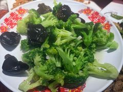 -满堂春特色餐馆