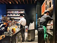 -星巴克(广州南站A18检票口楼上)