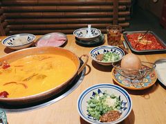 -洱火云南酸菜牛肉火锅(石景山当代商城店)