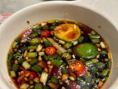 -尚尚仙·酸汤猪手·猪肚鸡火锅(华联万柳购物中心店)